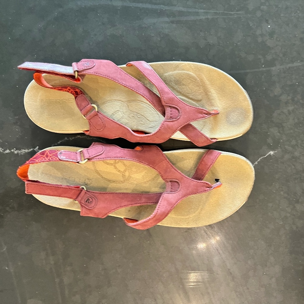 Merrell Thong Sandal Size 11